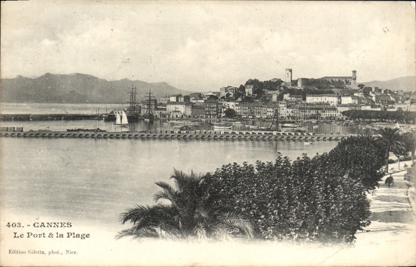 CPA Cannes Le Port et la Plage