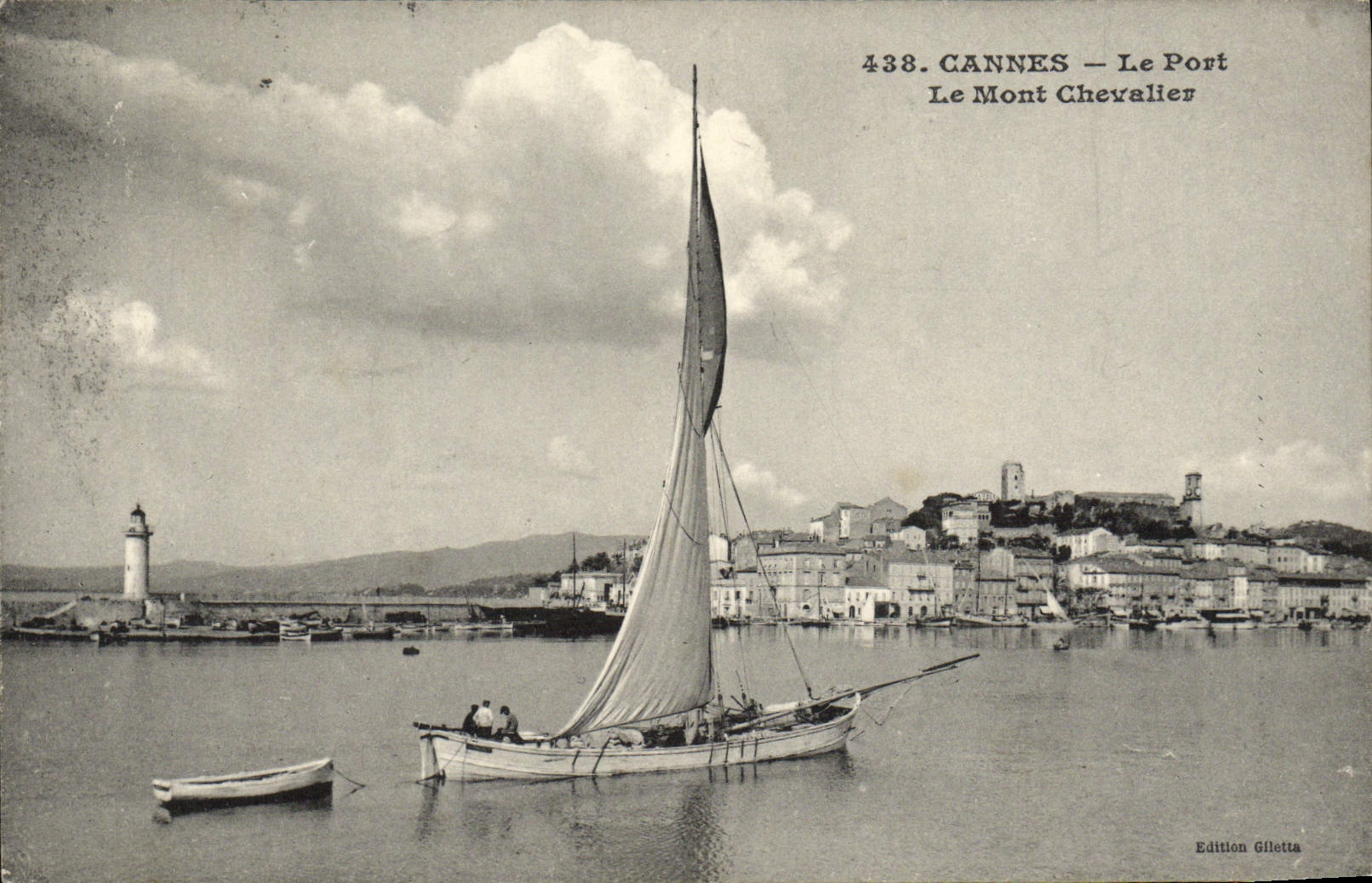 VINTAGE POSTCARD Cannes the Port the Mount Knight Boat