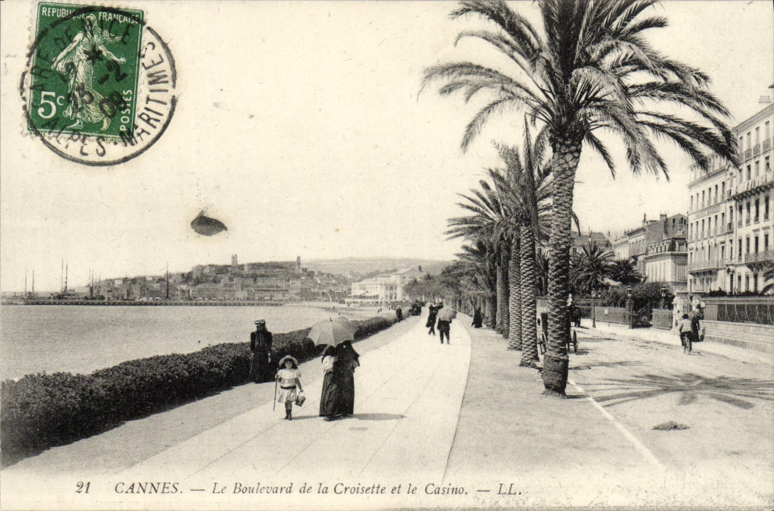 CPA Cannes Le Boulevard de la Croisette et le Casino