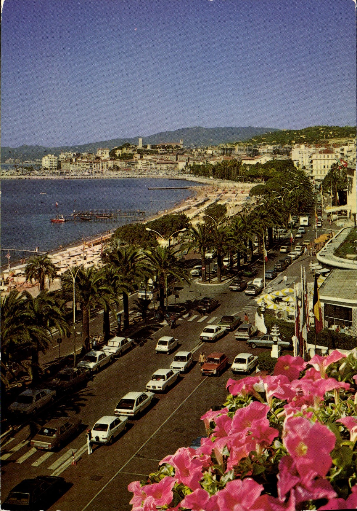 MODERN CARD Cannes the Walk of the Small cross In the Content Suquet