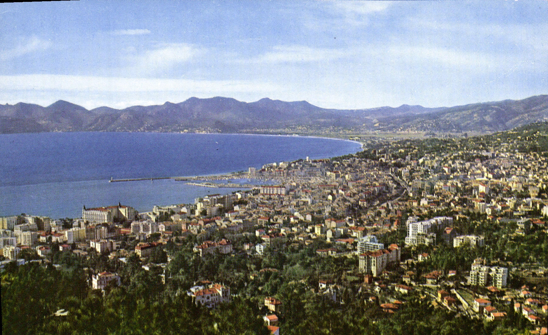 CPM Cannes Vue Generale prise de la Californie