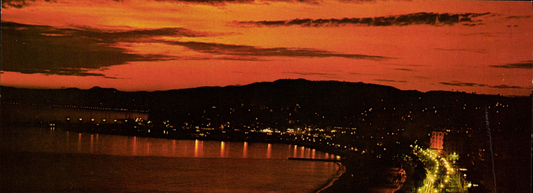 CPM Cannes Coucher de Soleil sur L'Esterel