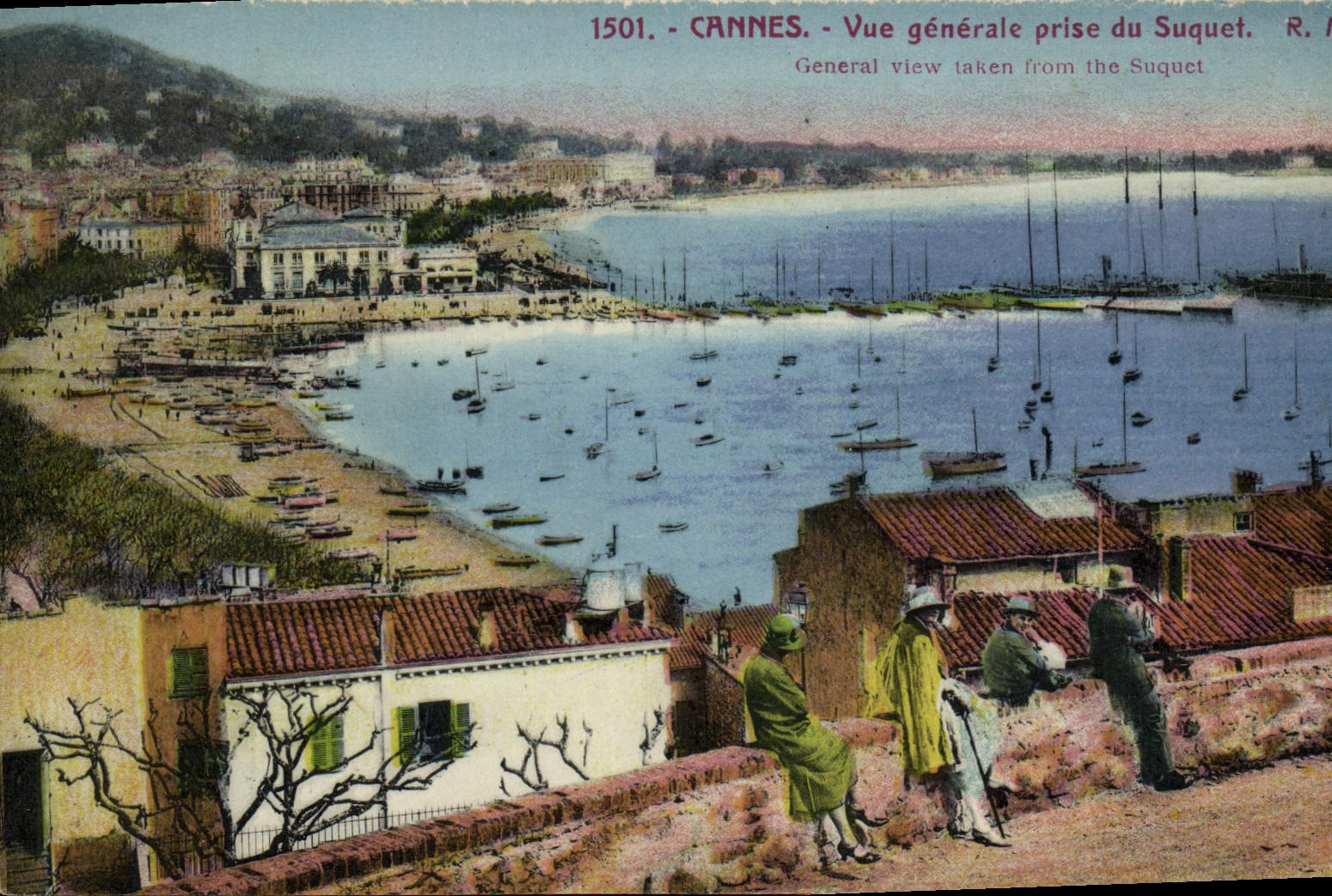 CPA Cannes Vue Generale Prise du Suquet