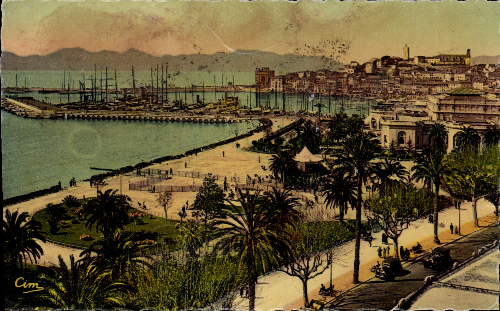 VINTAGE POSTCARD Cannes Seen on the port