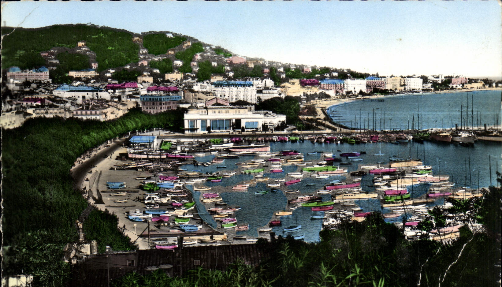 VINTAGE POSTCARD Cannes the Port