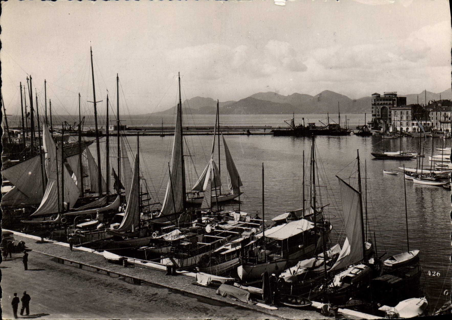 VINTAGE POSTCARD Cannes the Port the esterel Boats
