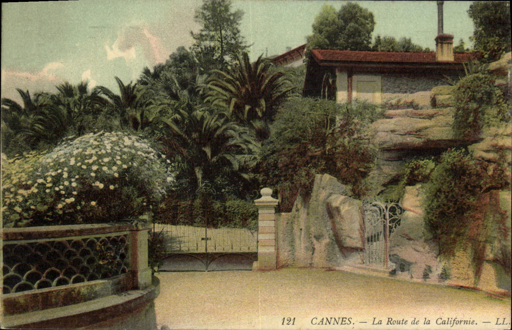 VINTAGE POSTCARD Cannes the Road Of California