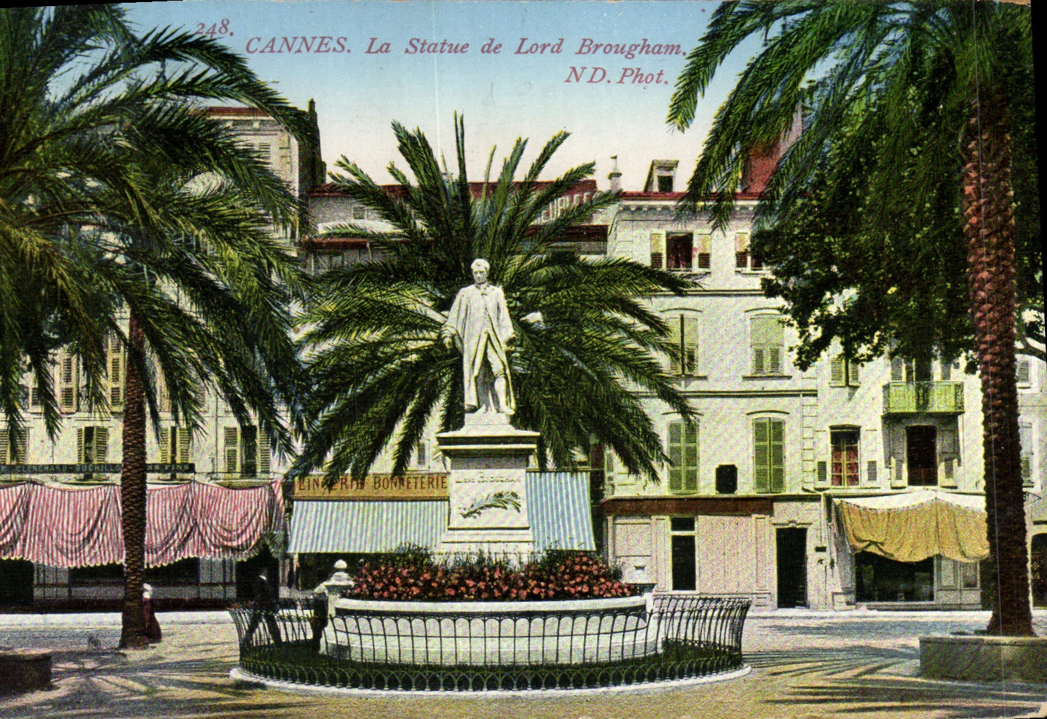 CPA Cannes La Statue de Lord Brougham