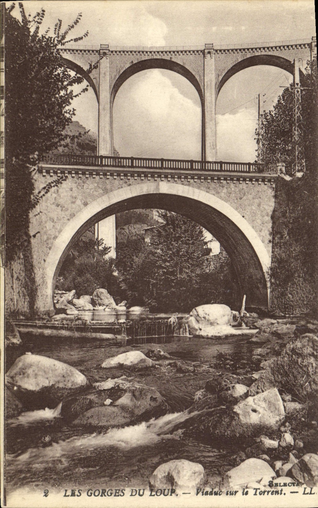 VINTAGE POSTCARD Falls of the Wolf Viaduct on the Torrent