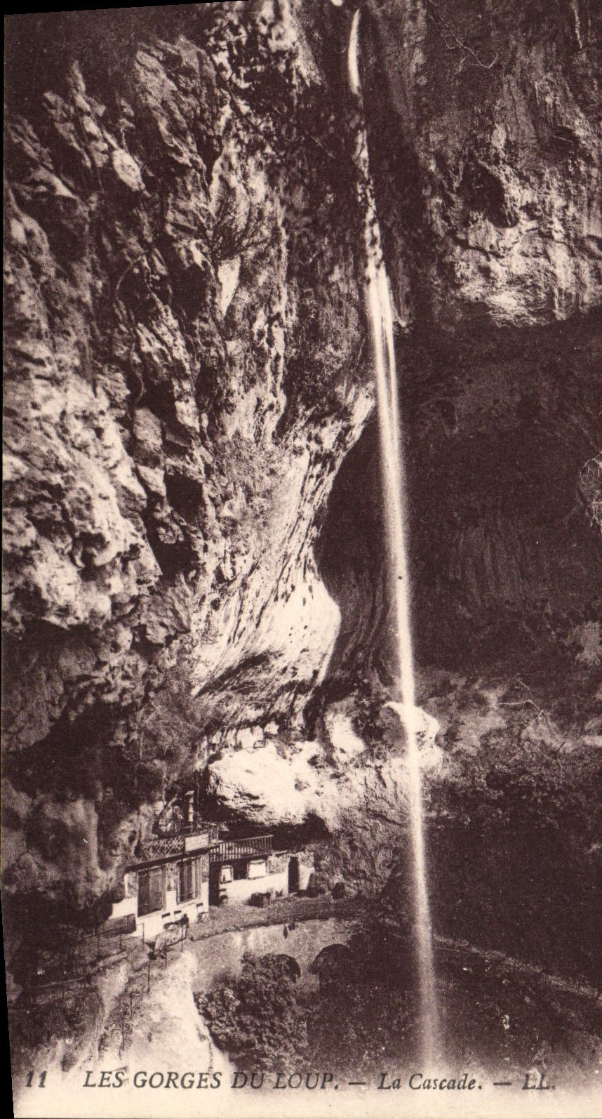 CPA Les Gorges du Loup La Cascade 