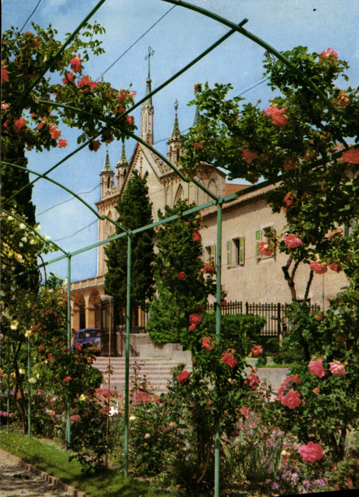 CPM Nice Le Monastere de Cimiez