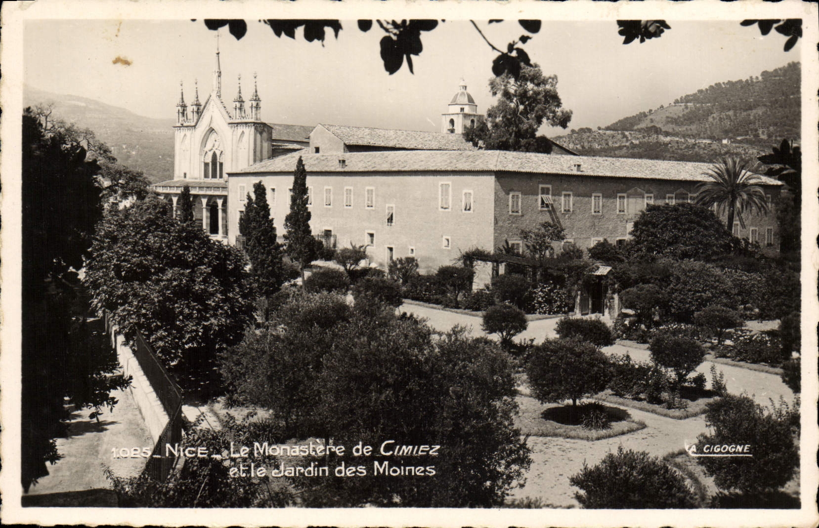 CPM Nice Le Monastere de Cimiez et le Jardin des Moines 