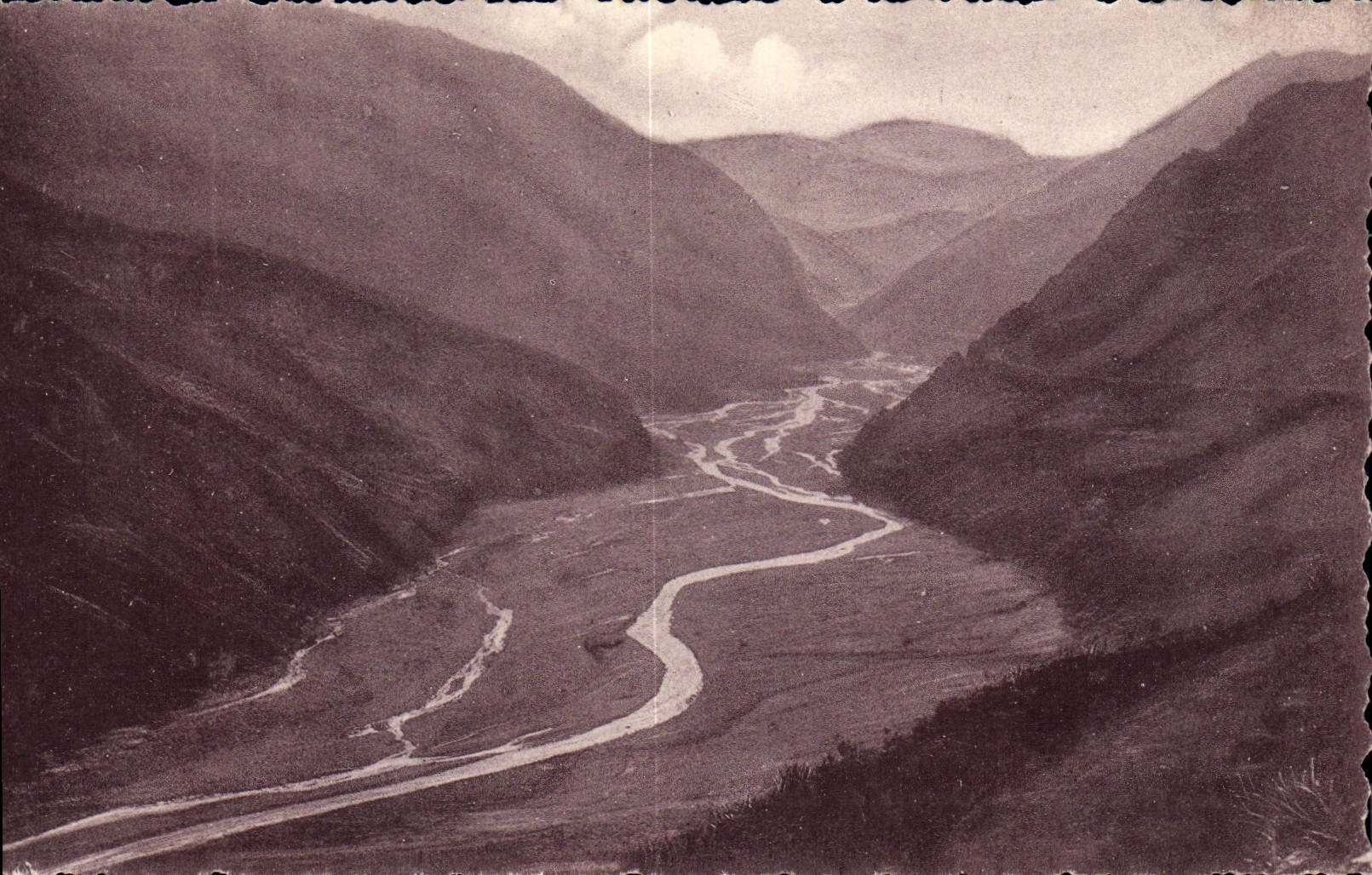 POSTAL de la VENDIMIA el alto valle del camino del VAr de las montan@as y de las gargantas de Daluis