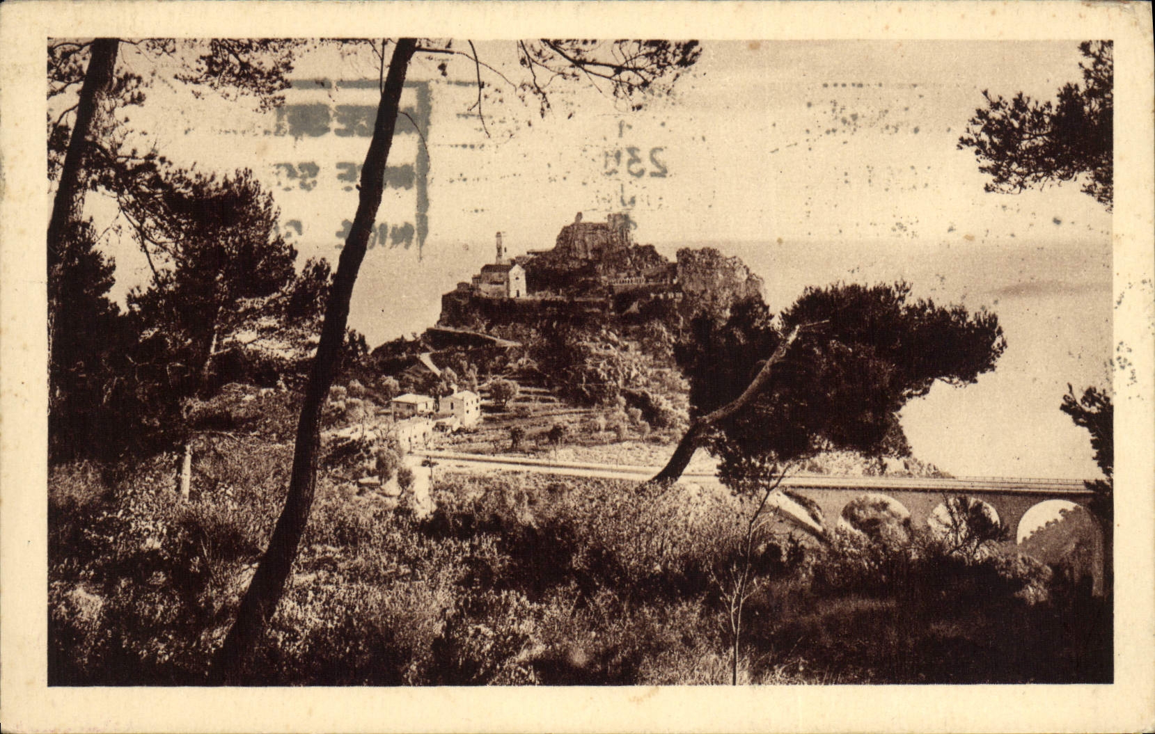 CPA Eze Epoque Sarrazine 