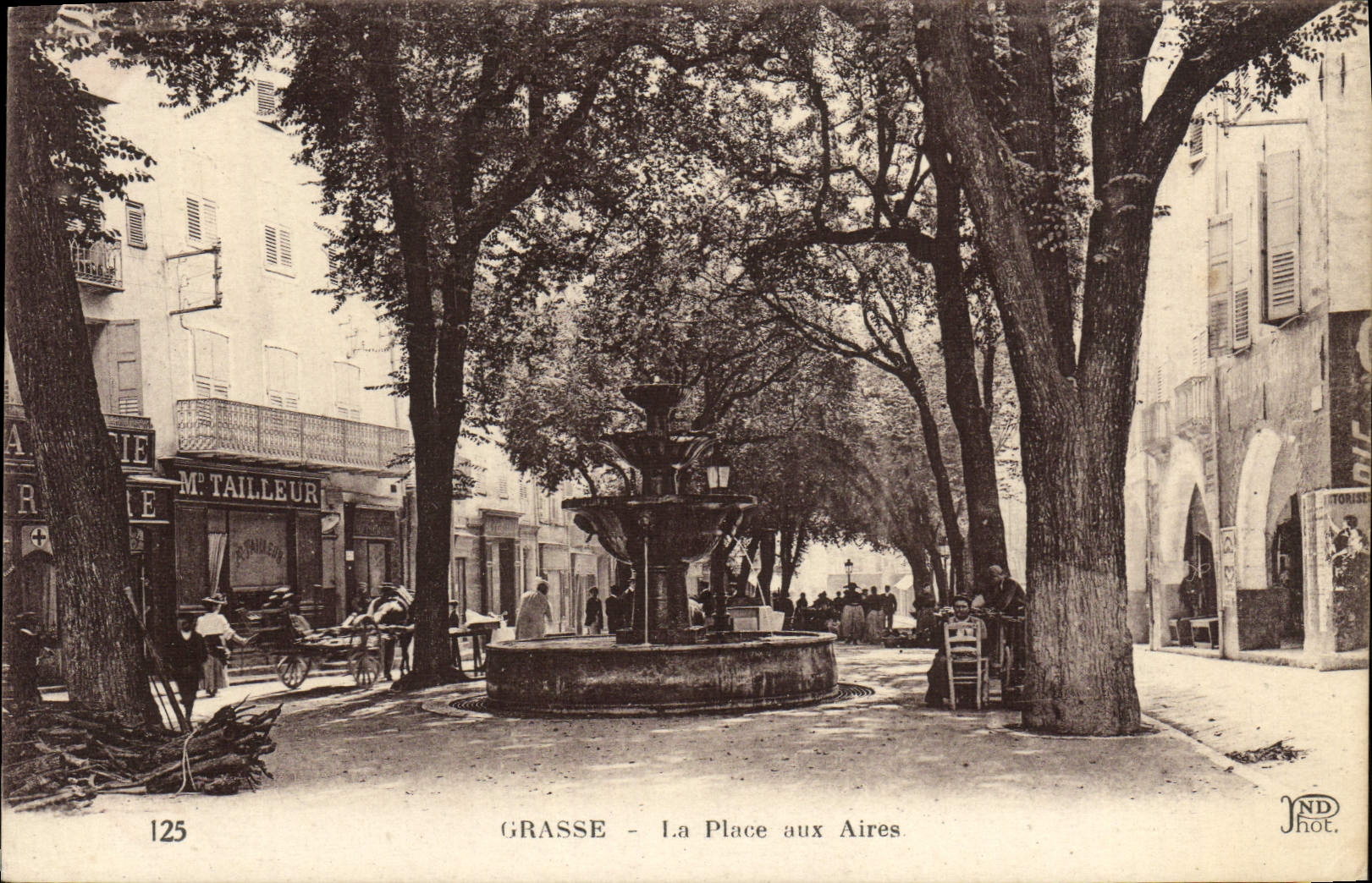 CPA Grasse La Place aux Aires 