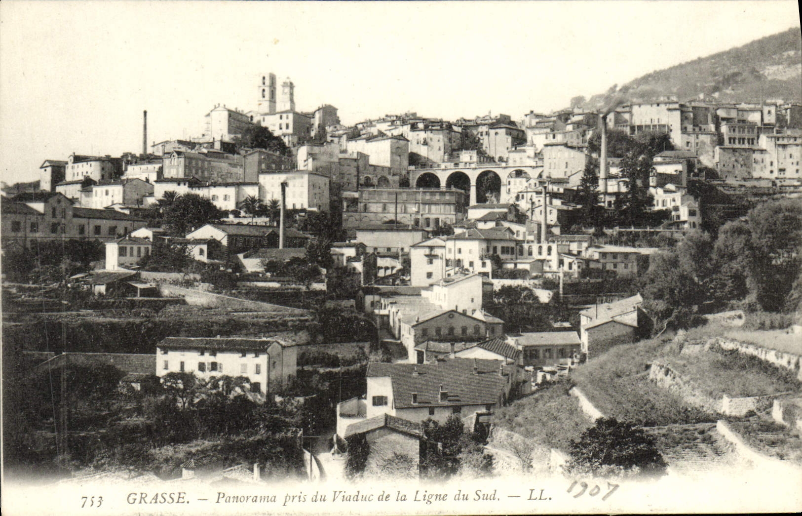 CPA Grasse Panorama pris du Viaduc de la Ligne du Sud