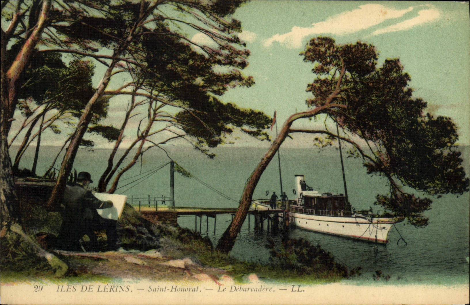 CPA lles de Lerins Saint Honorat Le debarcadere Bateau