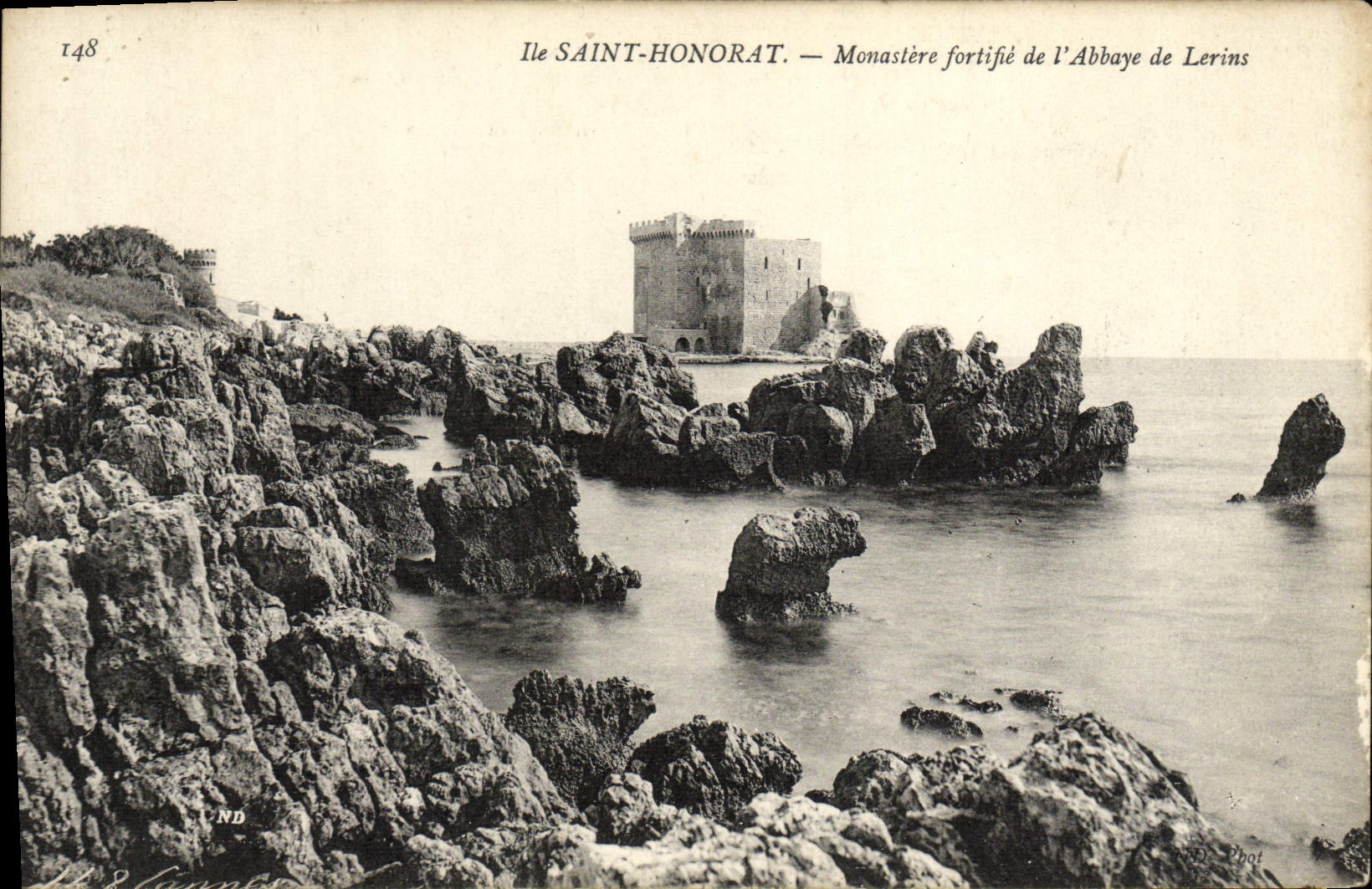 VINTAGE POSTCARD the Saint Honorat Monastere strengthens Abbey of Lerins