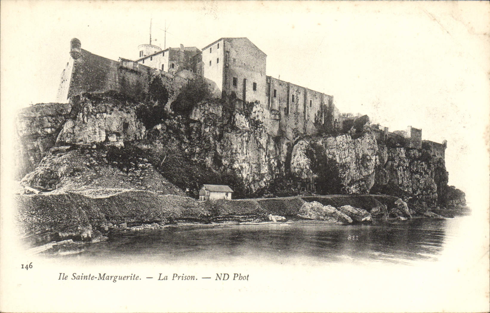 VINTAGE POSTCARD Sainte the Marguerite the Prison
