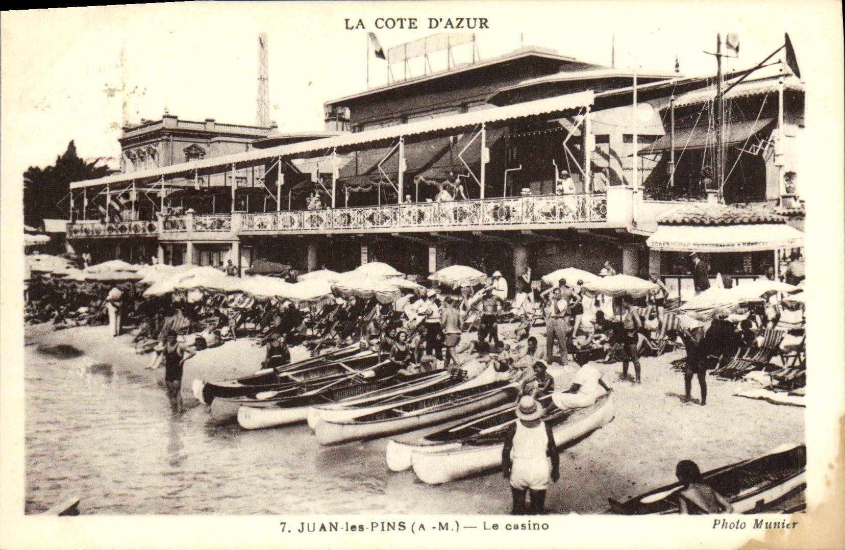 Pinos de Juan de la POSTAL de la VENDIMIA el casino