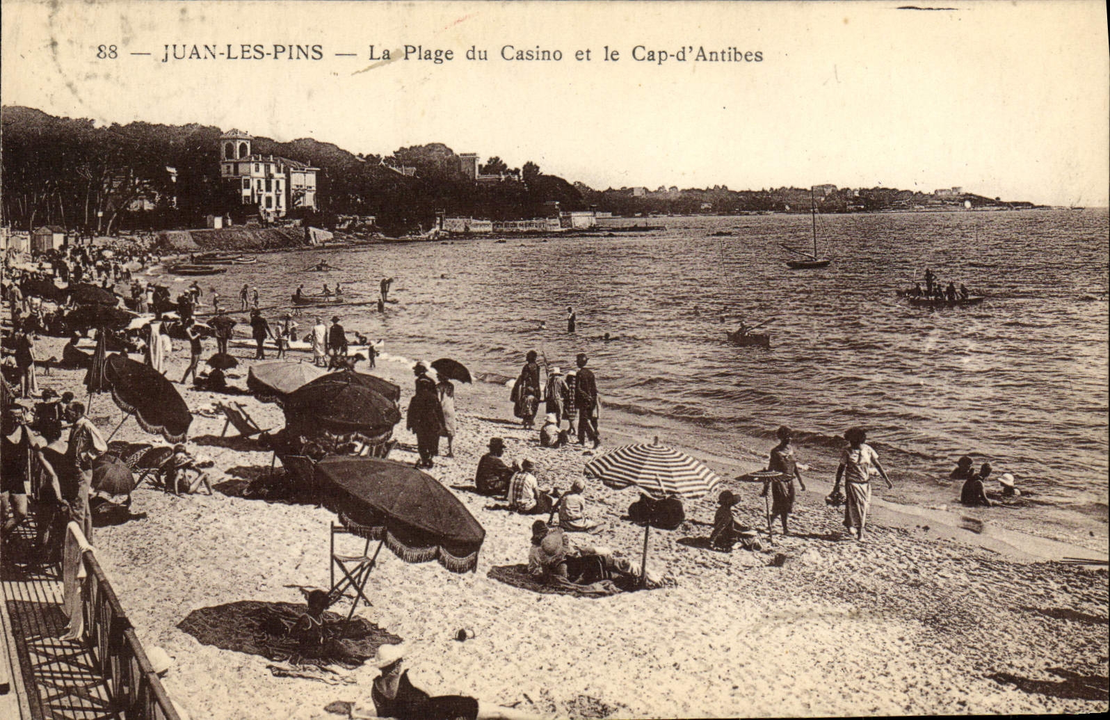 Pinos de Juan de la POSTAL de la VENDIMIA la playa del casino y del d Antibes del cabo