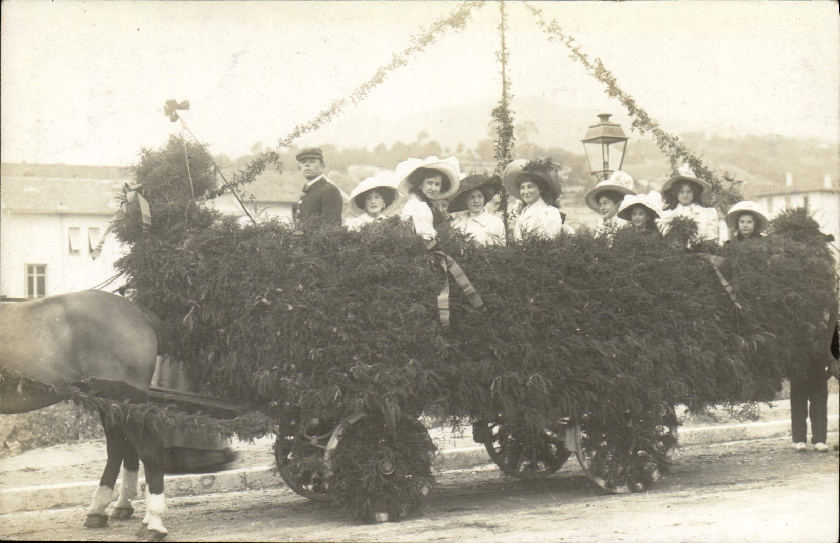 CARTE PHOTO Menton Char 