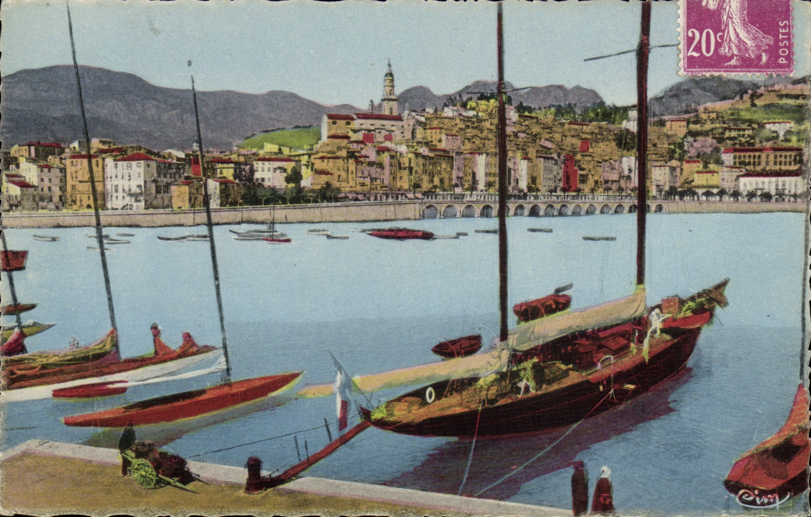 CPA Menton Le port Bateau 