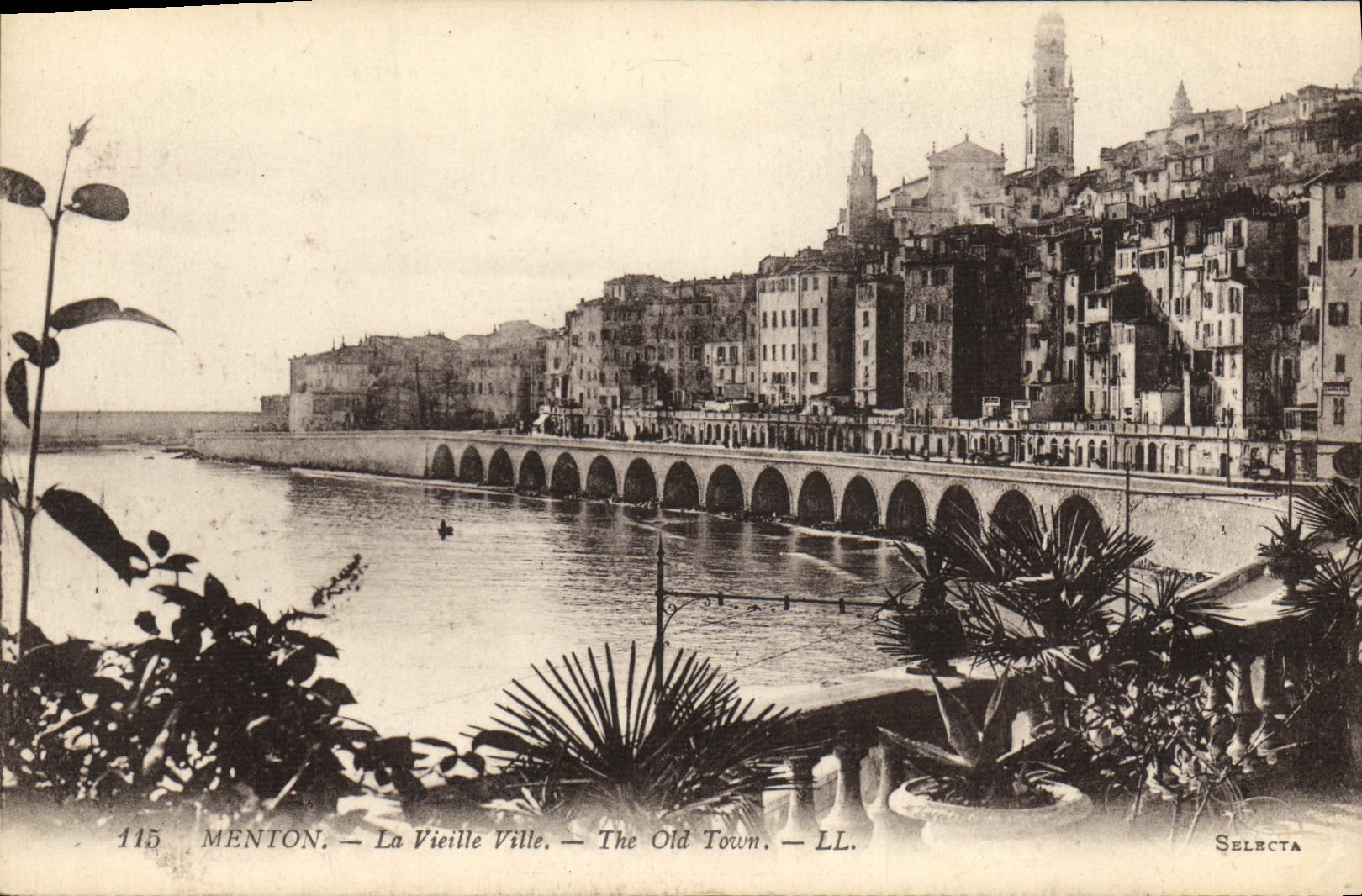 CPA Menton La Vieille Ville