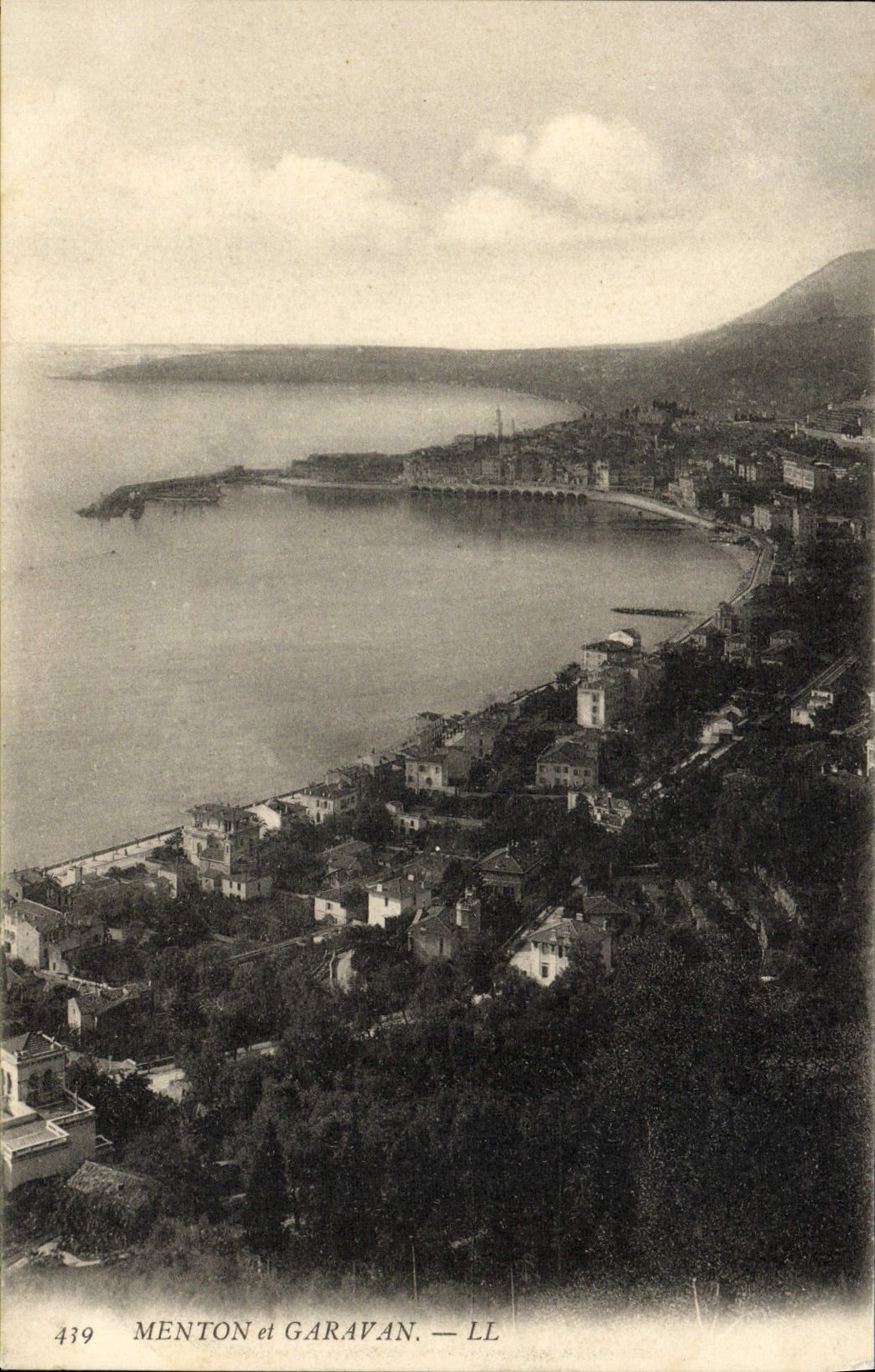 POSTAL de la VENDIMIA Menton y Garavan