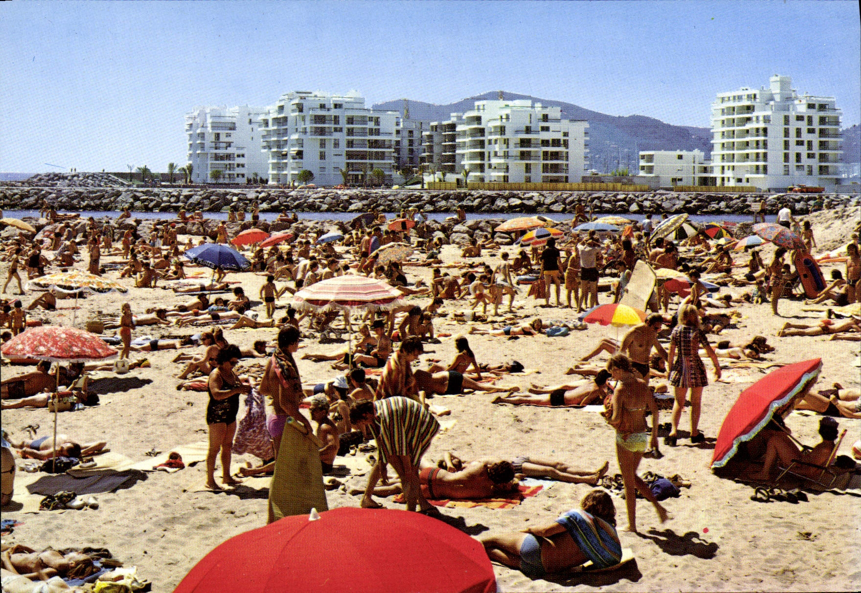 CPM La Napoule Les Residences Du Port