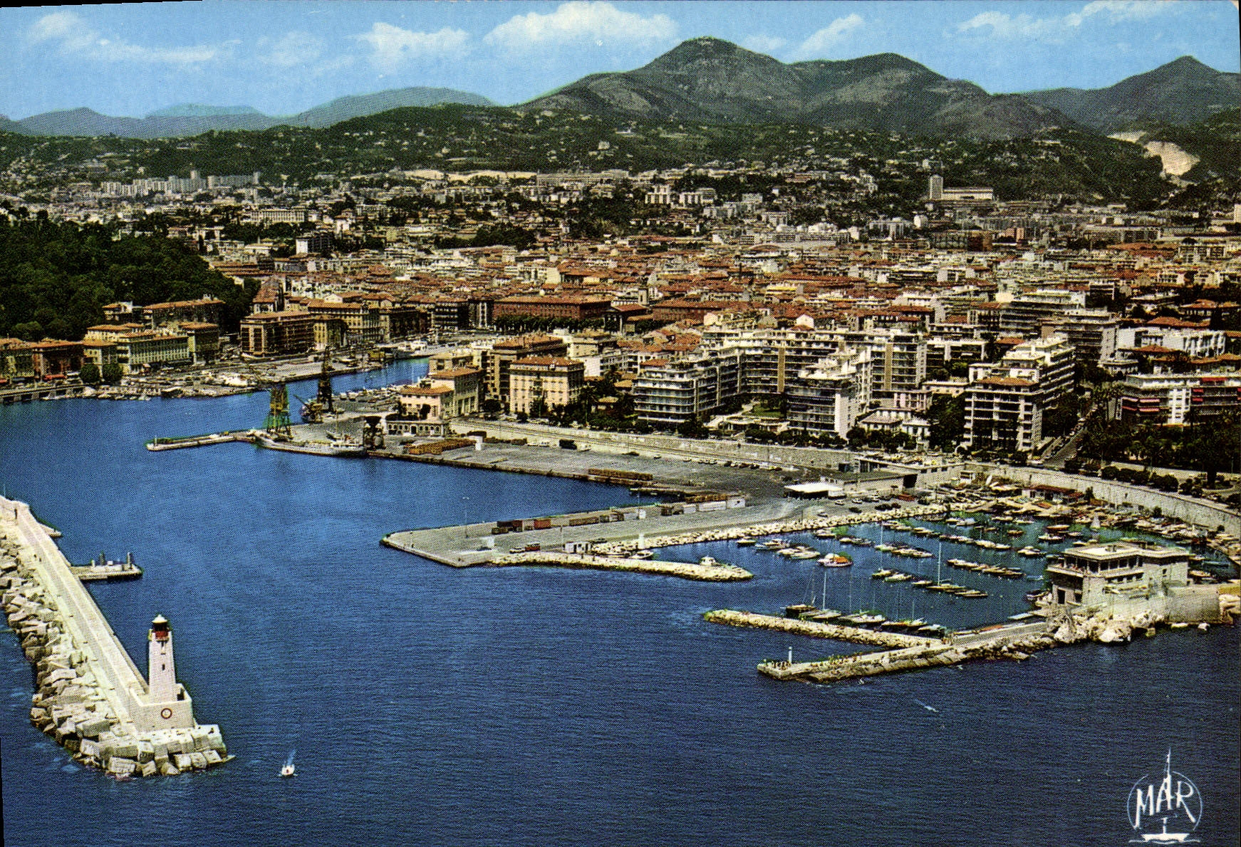 CPM Nice Le port et le boulevard Frank Pilatte
