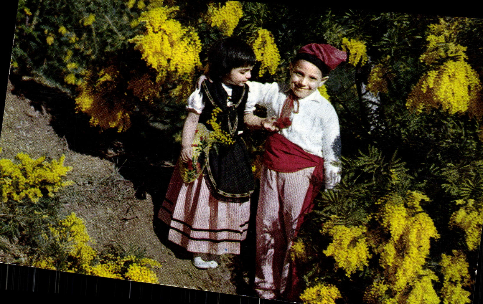 CPA Nice Le Cote D'Azur Enfants en Costumes Nicois Folklore 