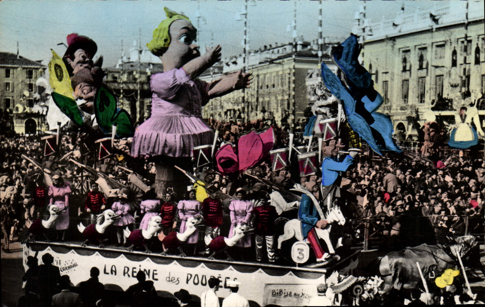 VINTAGE POSTCARD Carnival Of Nice the Queen of the Headstocks