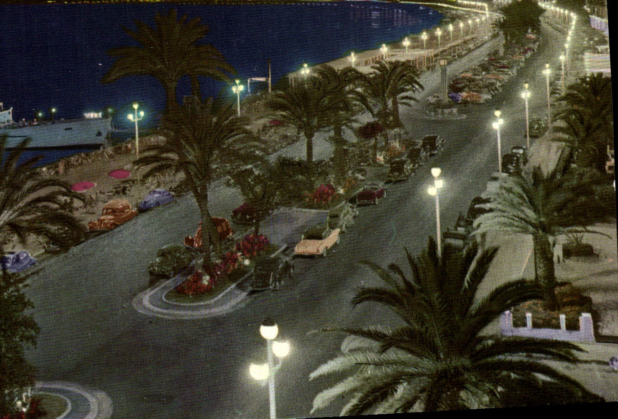 VINTAGE POSTCARD Nice Gallus and the Walk of the English