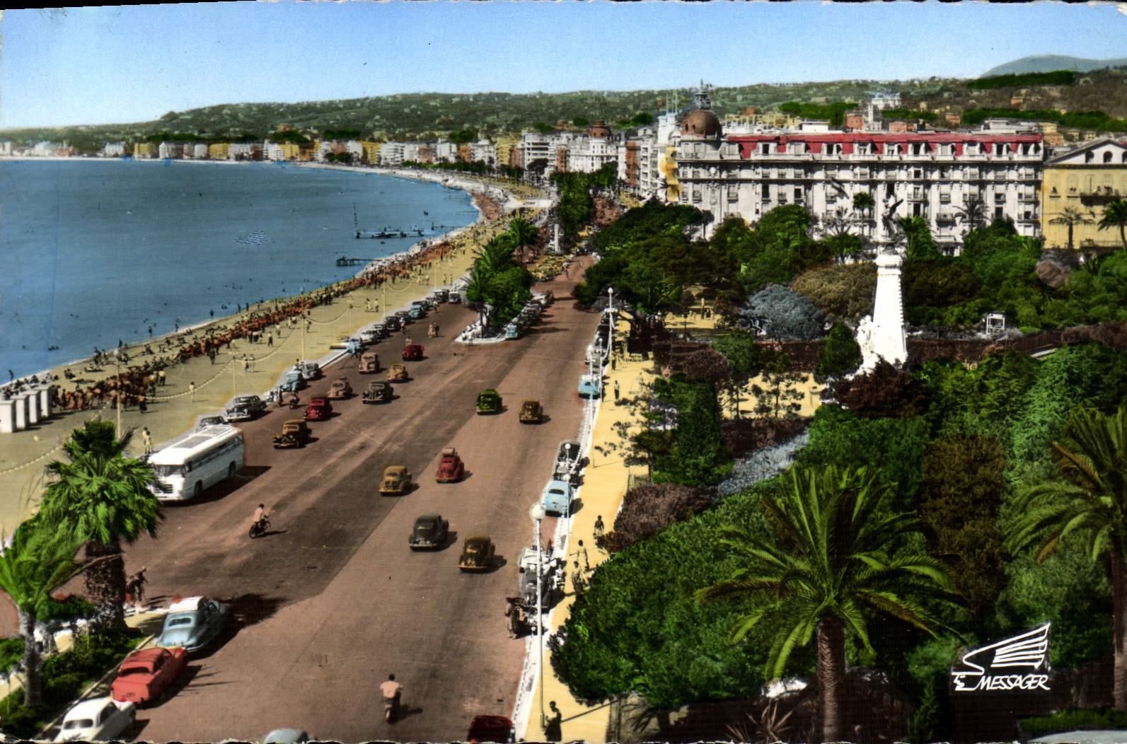 CPA Nice Le Jardin Albert 1er et la promenade des anglais 