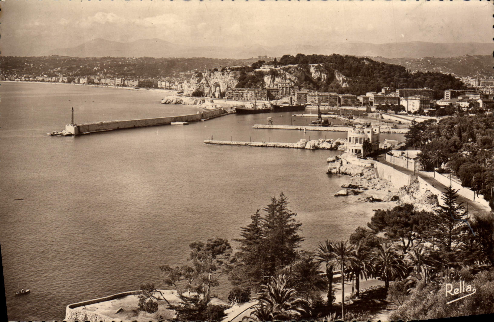 Opinión de la POSTAL de la VENDIMIA Niza desde el camino De Villefranche