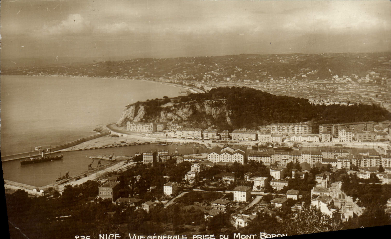 CPA Nice Vue Generale Prise Du Mont Boron