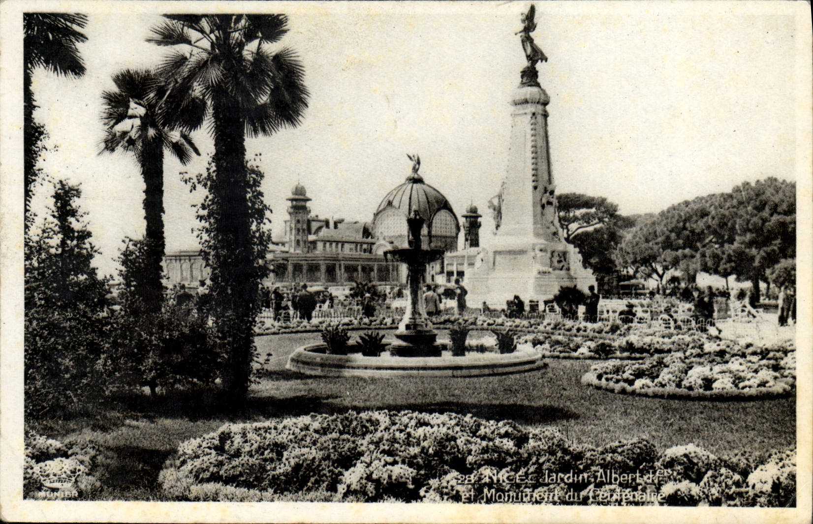 CPA Nice Jardin Albert 1er et monument du Centenaire 