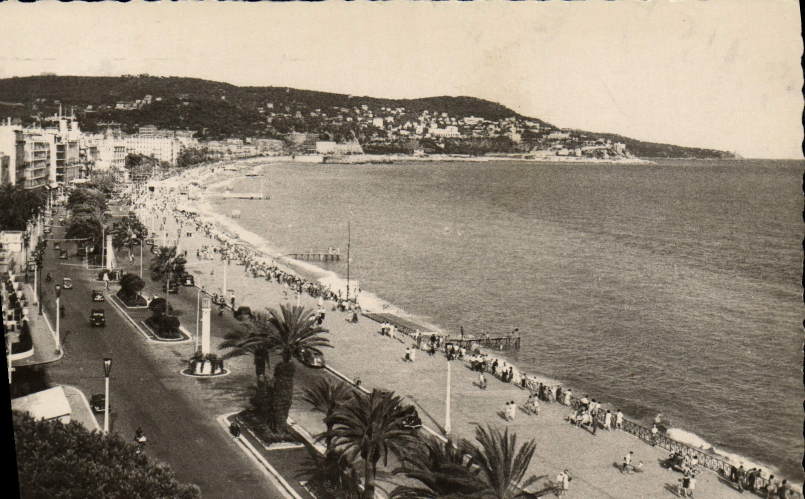 CPA Nice Vue Generale Sur la Promenade des Anglais