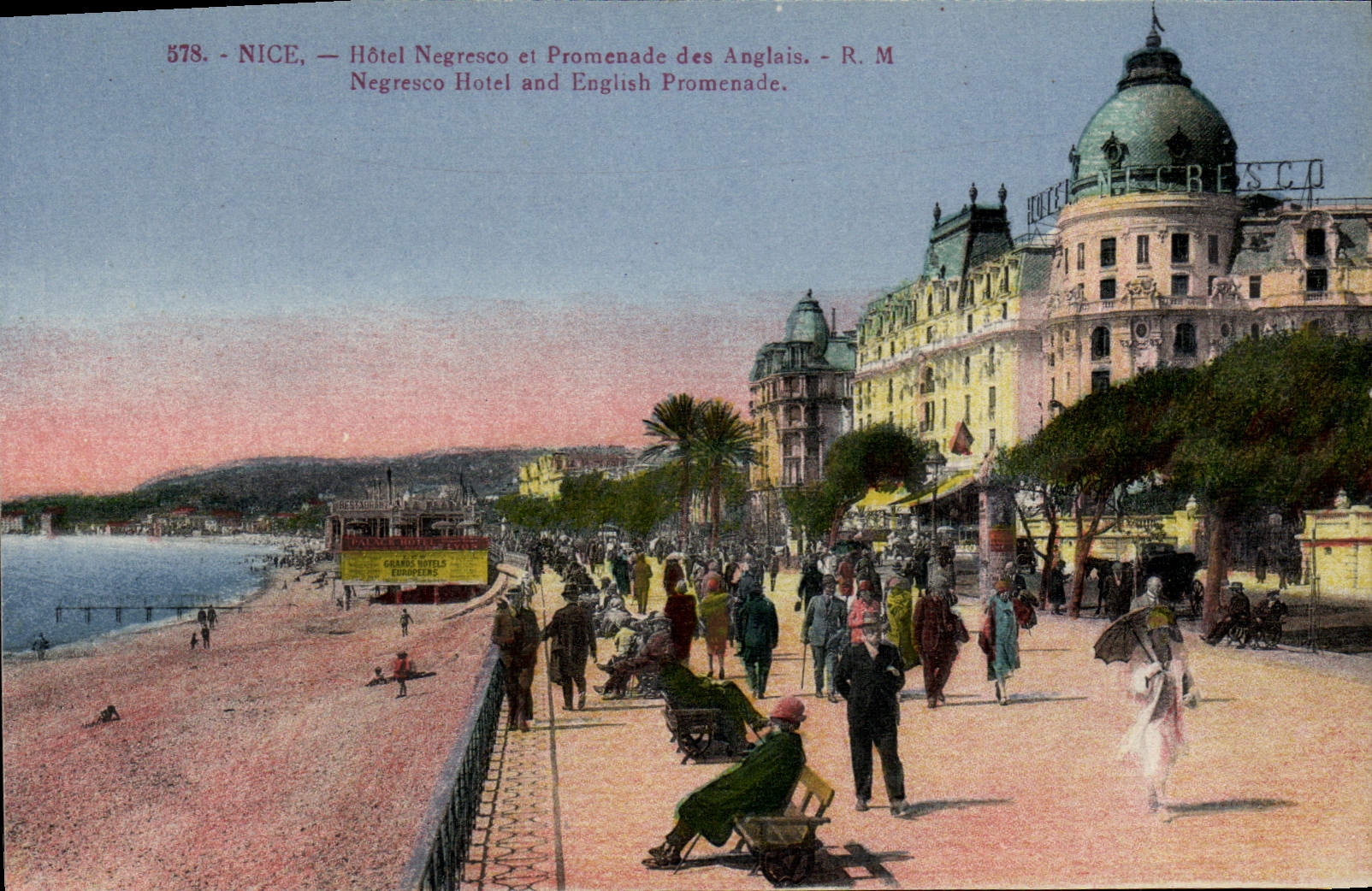 VINTAGE POSTCARD Nice Negresco Hotel and walk of the English