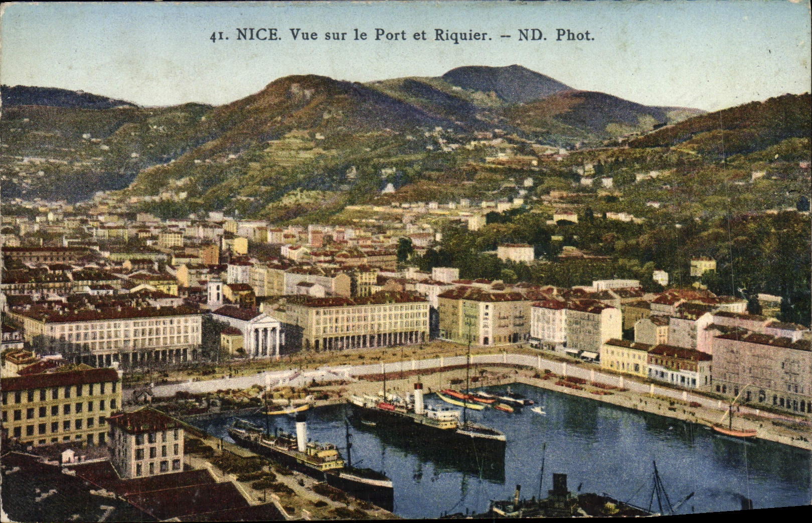 Niza de la POSTAL de la VENDIMIA vista en el puerto y el Riquier