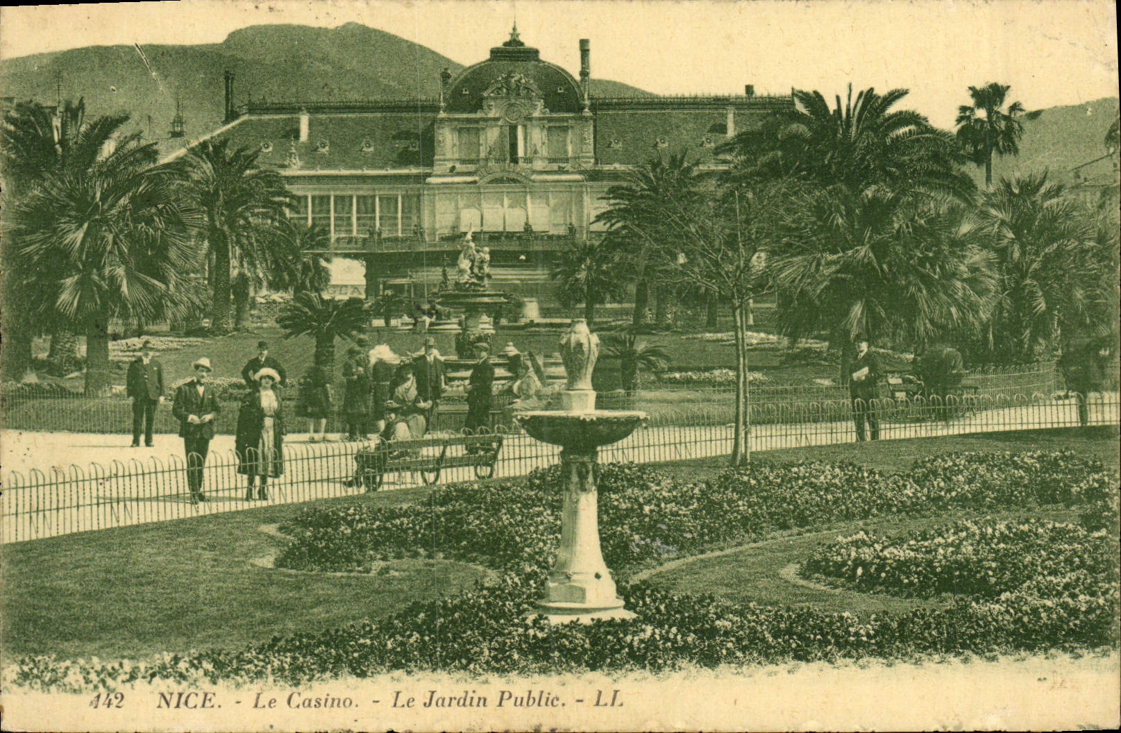 VINTAGE POSTCARD Nice the Casino the Public garden