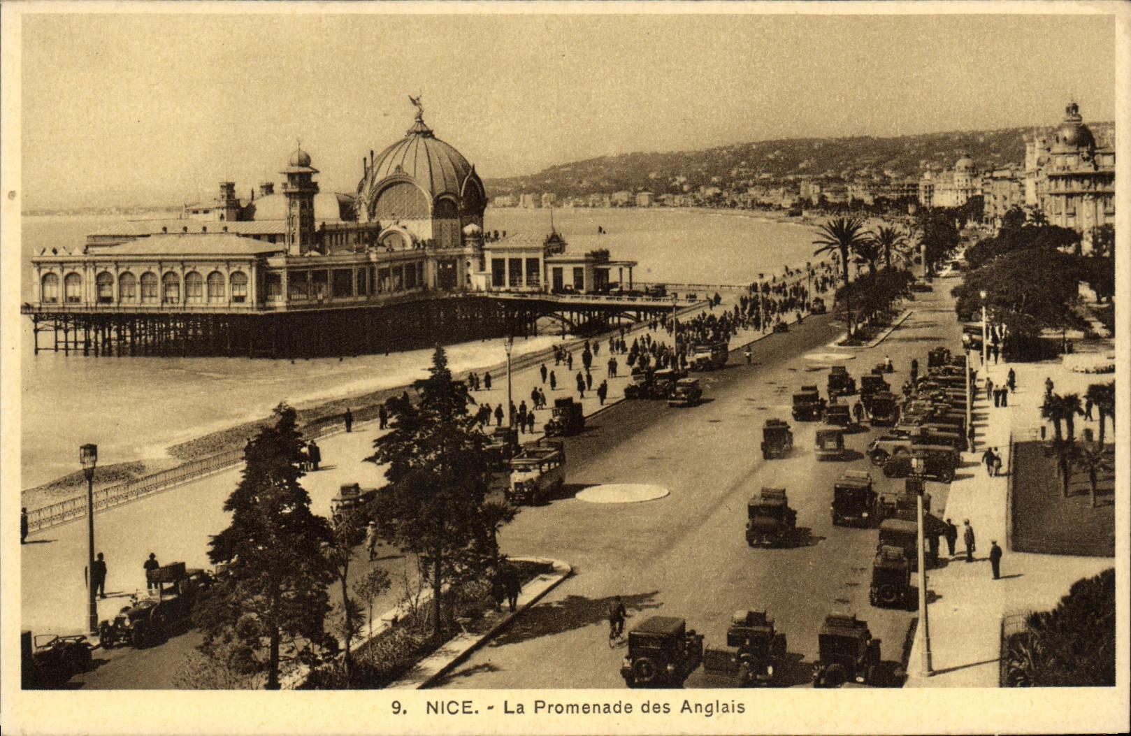 CPA Nice La Promenade des Anglais 