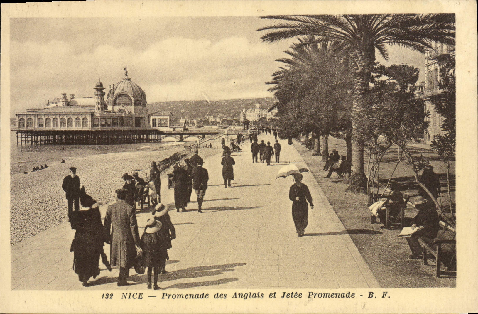 CPA Nice Promenade des Anglais et Jetee Promenade 