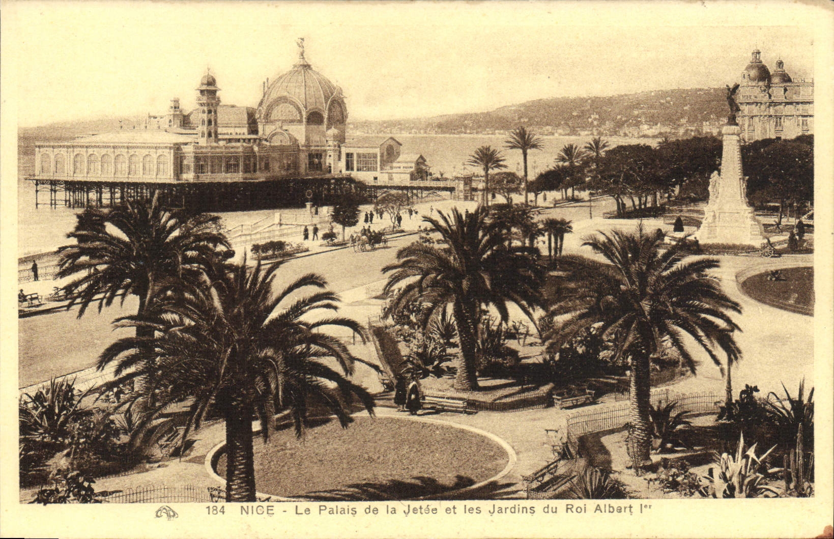 CPA Nice Le Palais de la Jetee et les Jardins du Roi Albert 1er