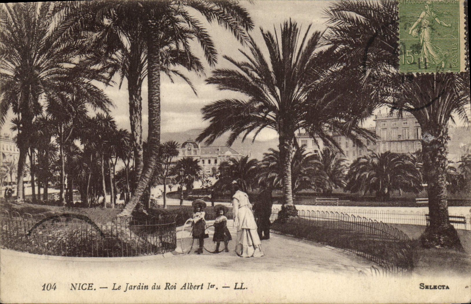 CPA Nice Le Jardin du Roi Albert l er