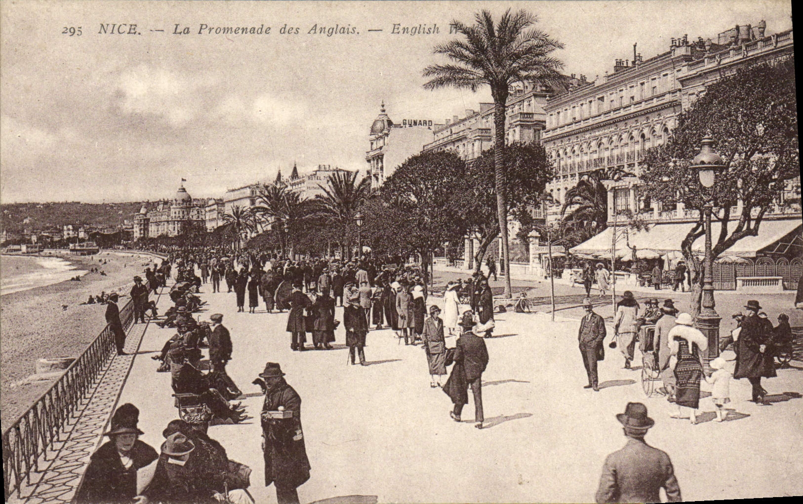 CPA Nice La Promenade des Anglais 