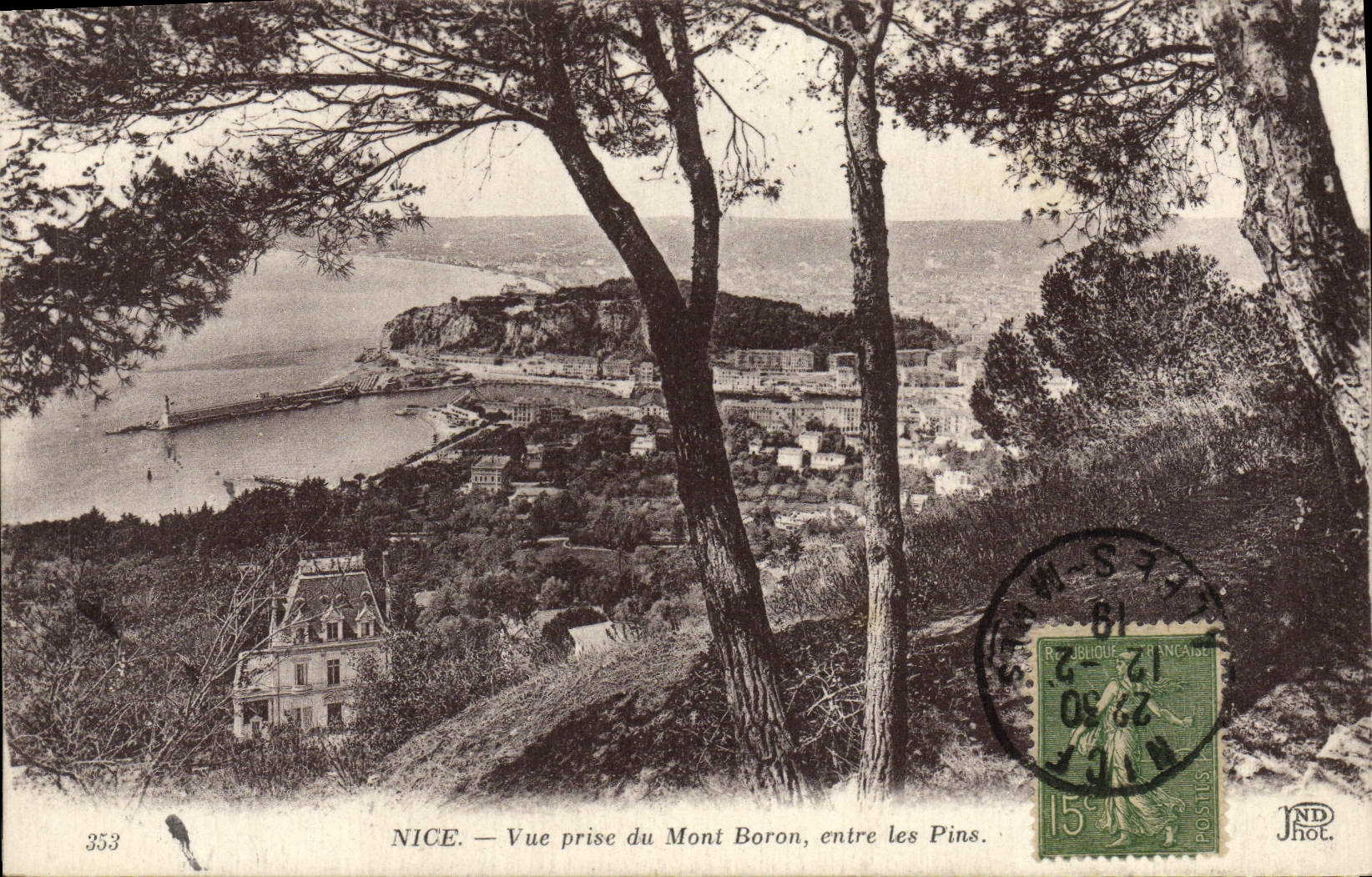 CPA Nice Vue prise du Mont Boron entre les Pins 