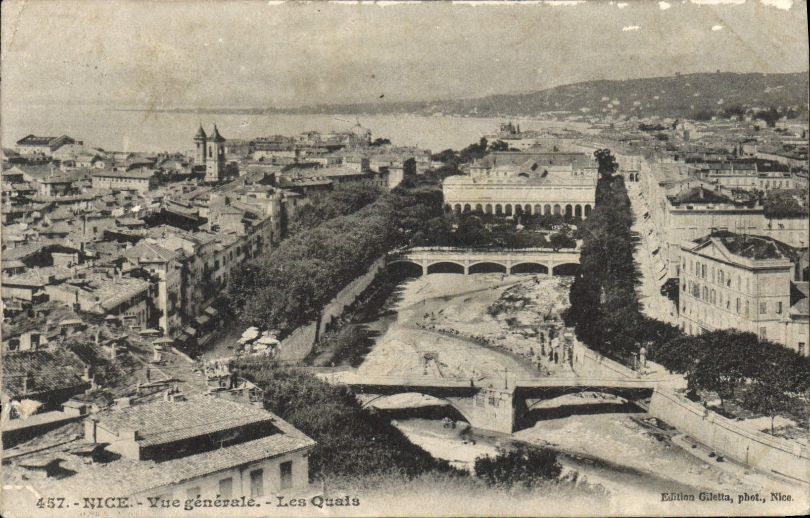 Muelles de la opinión de la POSTAL de la VENDIMIA Niza