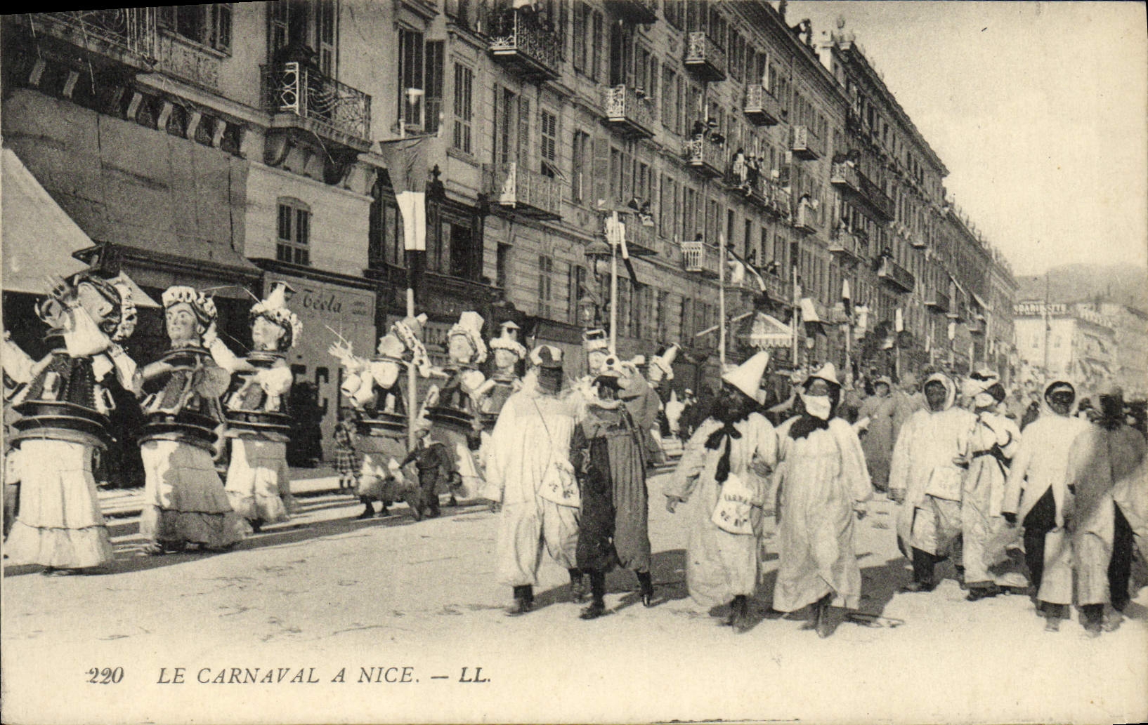 La POSTAL de la VENDIMIA el carnaval tiene Niza